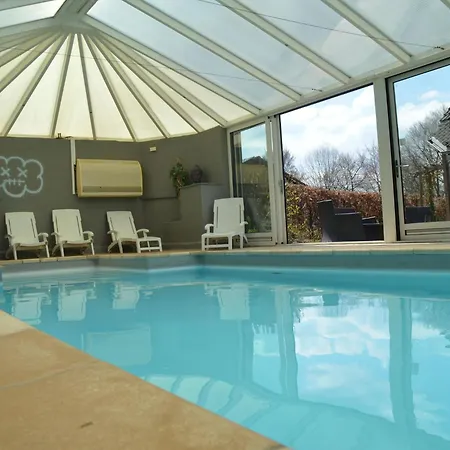 Tatil Evi In With Pool & Sauna