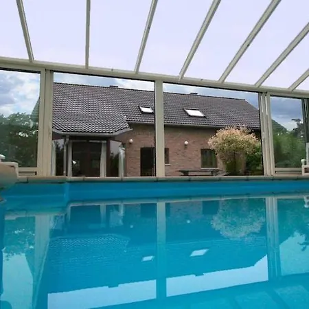 In With Pool & Sauna *