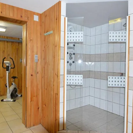 Дом отдыха In With Pool & Sauna *