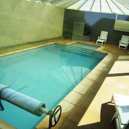 In With Pool & Sauna * Waimes