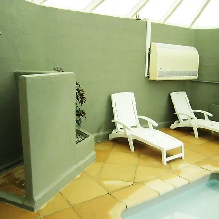 Tatil Evi In With Pool & Sauna
