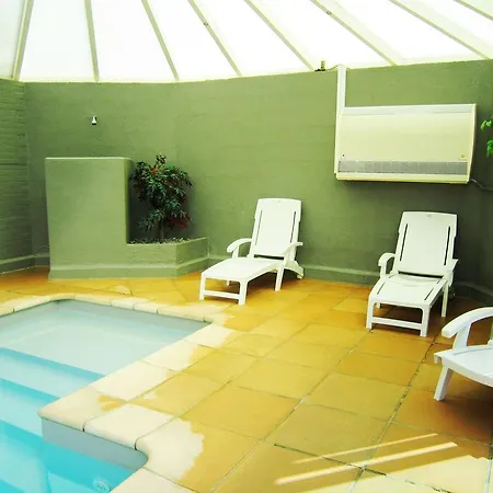 In With Pool & Sauna Tatil Evi Waimes