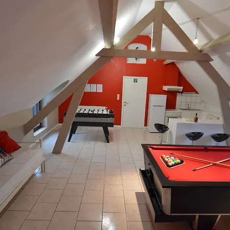 Сasa de vacaciones In With Pool & Sauna Waimes